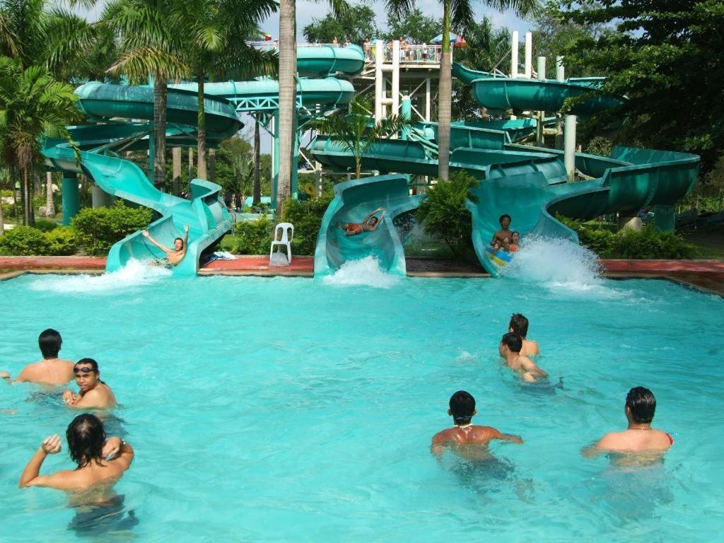 Fontana Hotel And Villas - Fontana Hot Spring Leisure Parks Mabalacat Dış mekan fotoğraf