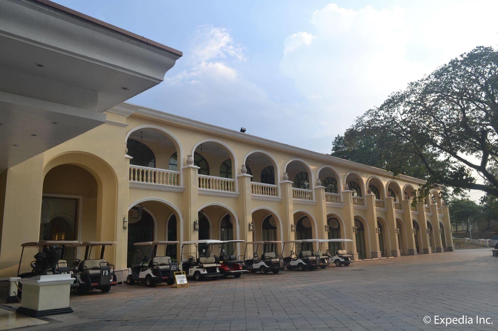 Fontana Hotel And Villas - Fontana Hot Spring Leisure Parks Mabalacat Dış mekan fotoğraf