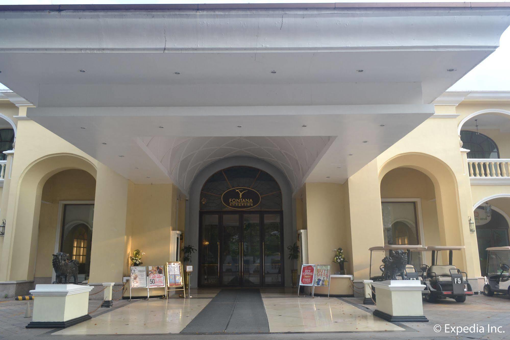 Fontana Hotel And Villas - Fontana Hot Spring Leisure Parks Mabalacat Dış mekan fotoğraf
